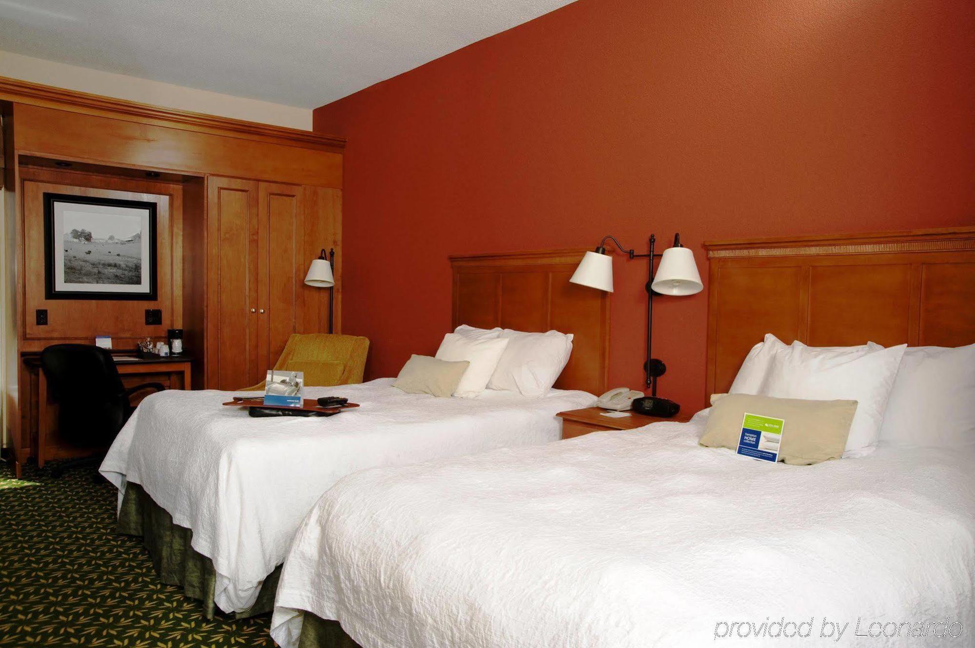 Hampton Inn By Hilton Concord/Bow Rum bild
